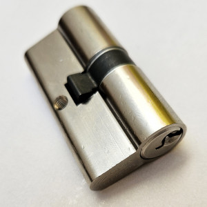 Євроциліндр CISA серії 08010 (LOGO/Locking Line), тип ключ-ключ; базовий рівень, у комплекті 3 ключі