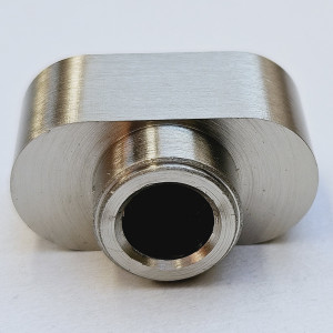 Поворотна ручка CISA для «підготовлених» євроциліндрів; за схемою: висота 29 мм, ширина 14,5 мм, база ~6,5 мм