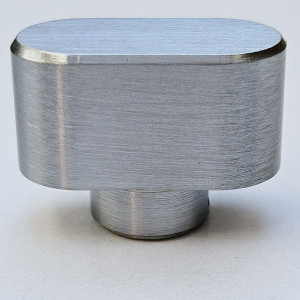 Поворотна ручка CISA для «підготовлених» євроциліндрів; за схемою: висота 29 мм, ширина 14,5 мм, база ~6,5 мм