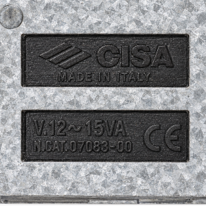 Шильдик електрозамка CISA 16215: Made in Italy, живлення 12 В, 15 ВА, кат. 07083-00, знак CE